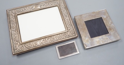 Three modern silver mounted photograph frames, largest 17.9cm.